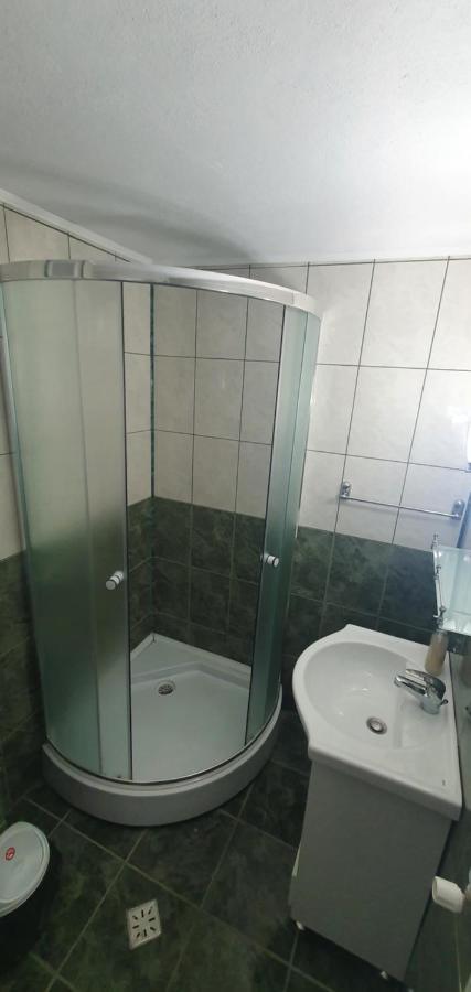Casa Silvia Otel Căpăţîneni-Ungureni Dış mekan fotoğraf