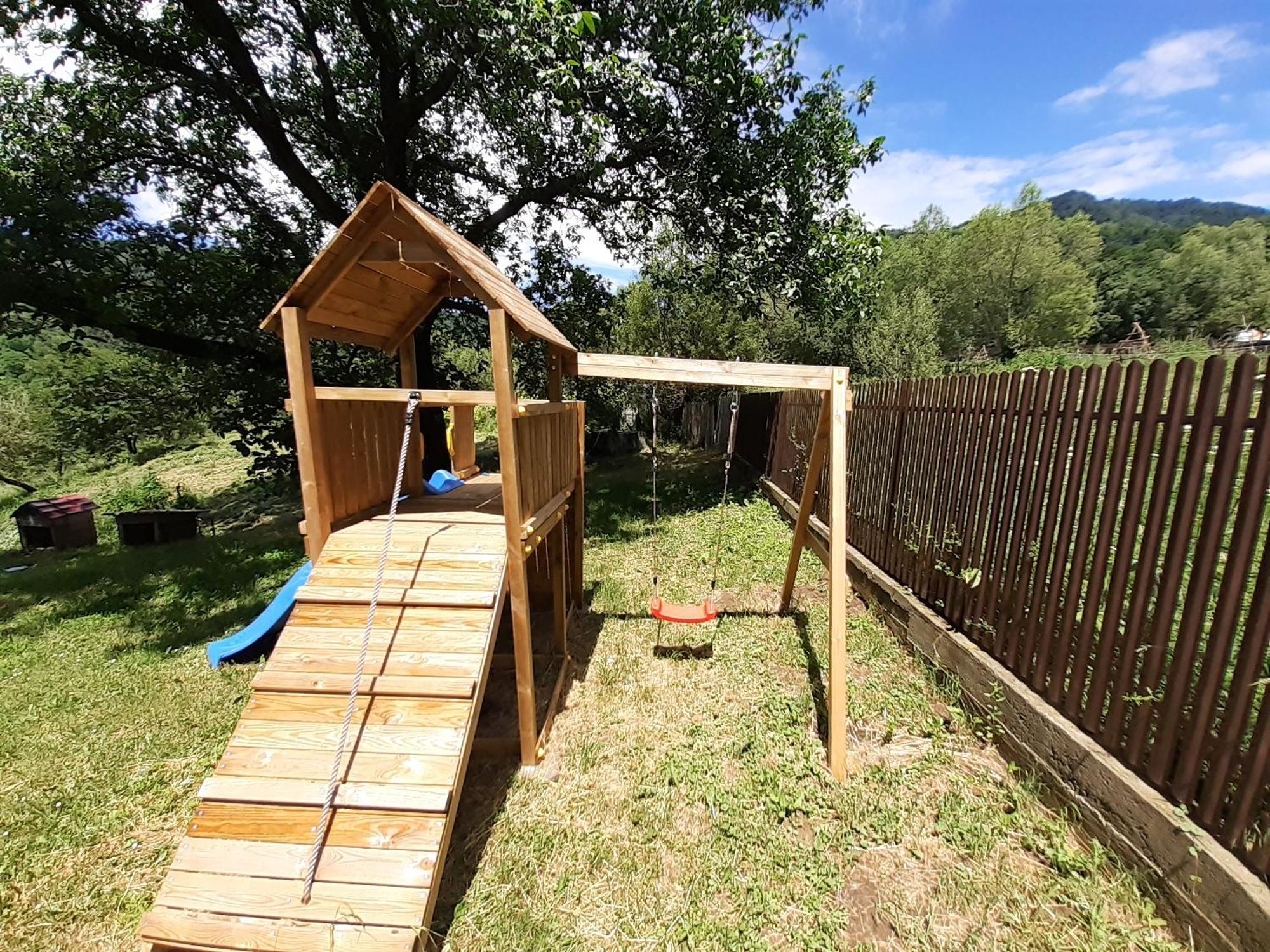 Casa Silvia Otel Căpăţîneni-Ungureni Dış mekan fotoğraf