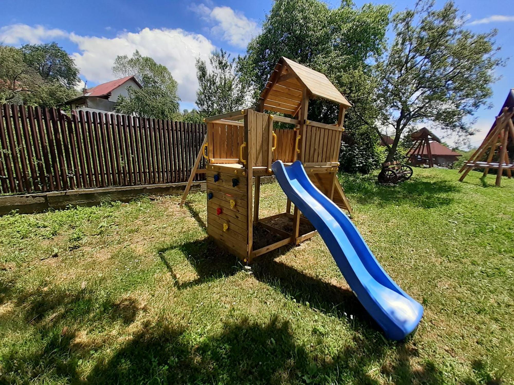 Casa Silvia Otel Căpăţîneni-Ungureni Dış mekan fotoğraf