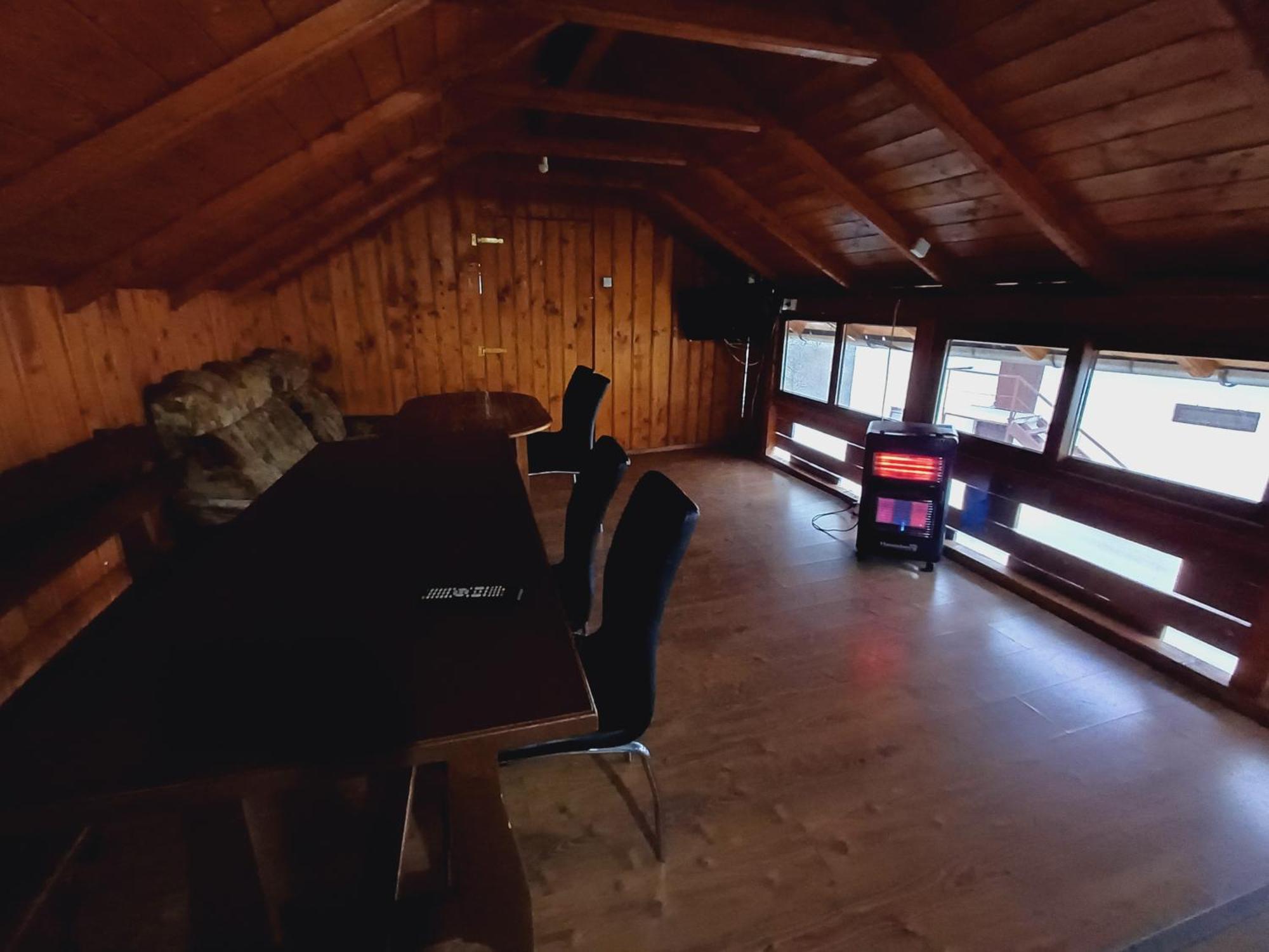 Casa Silvia Otel Căpăţîneni-Ungureni Dış mekan fotoğraf