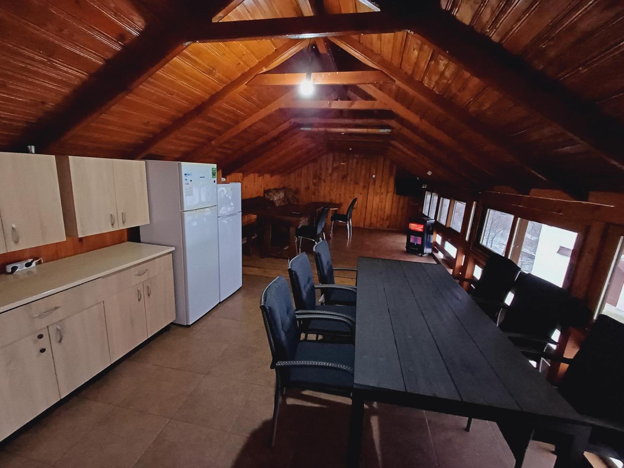 Casa Silvia Otel Căpăţîneni-Ungureni Dış mekan fotoğraf